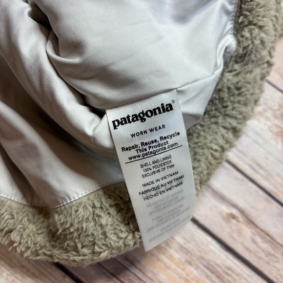 Patagonia Women's Los Gatos Fleece Vest - Picture 5 of 6